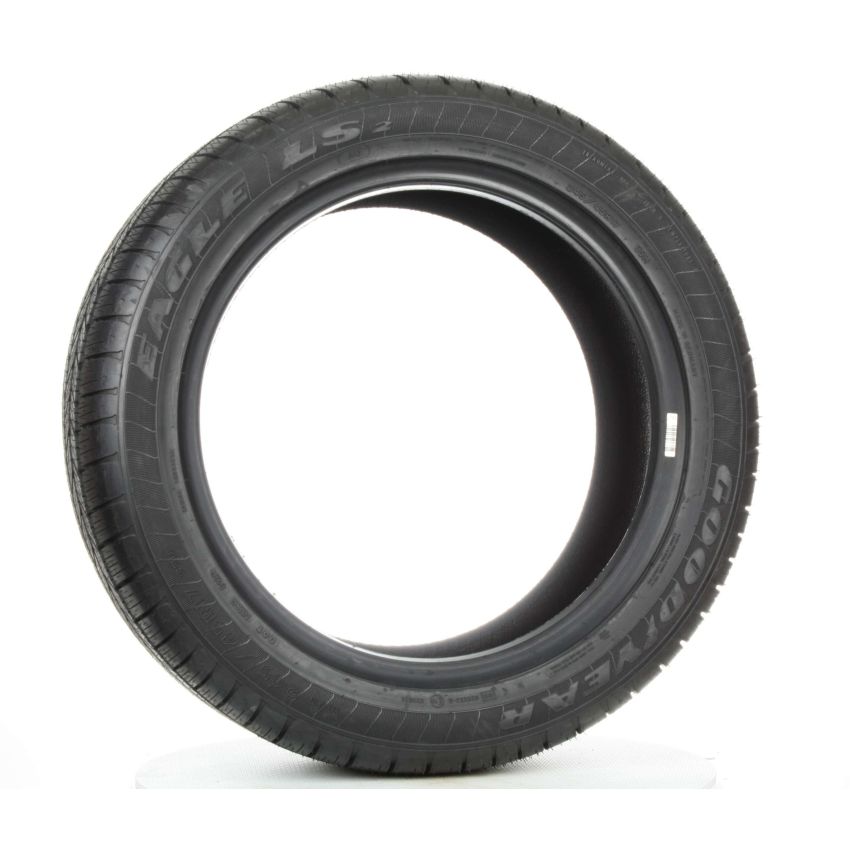 Goodyear  706569163 P225/55R18 Eagle LS-2