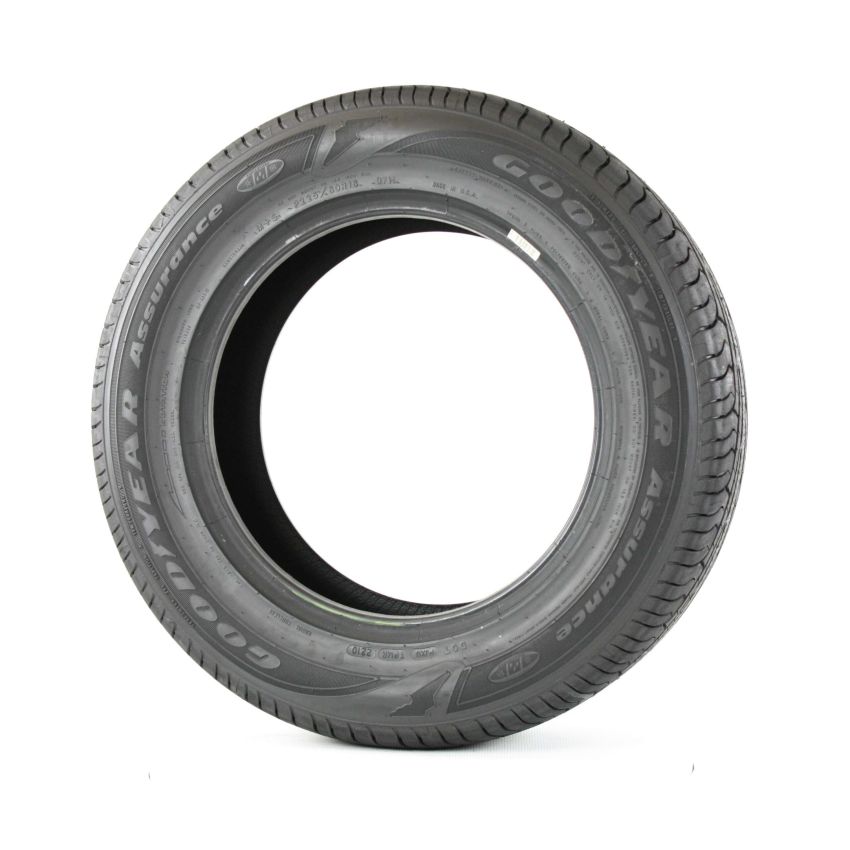 Goodyear  399073508 P195/60R15 Assurance Tripletred