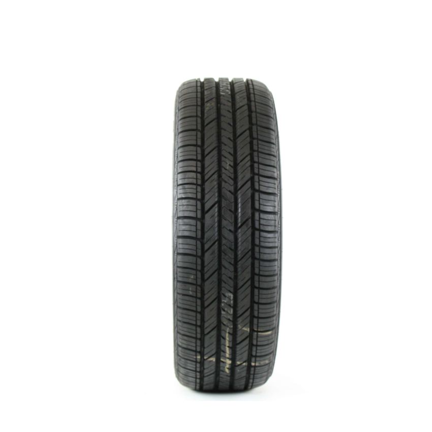 Goodyear  736053285 P205/55R16 Assurance