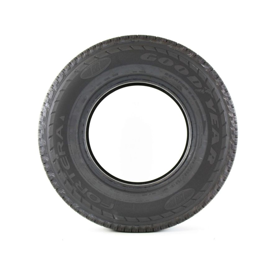 Goodyear  269648214 P275/55R20 Fortera Tripletred