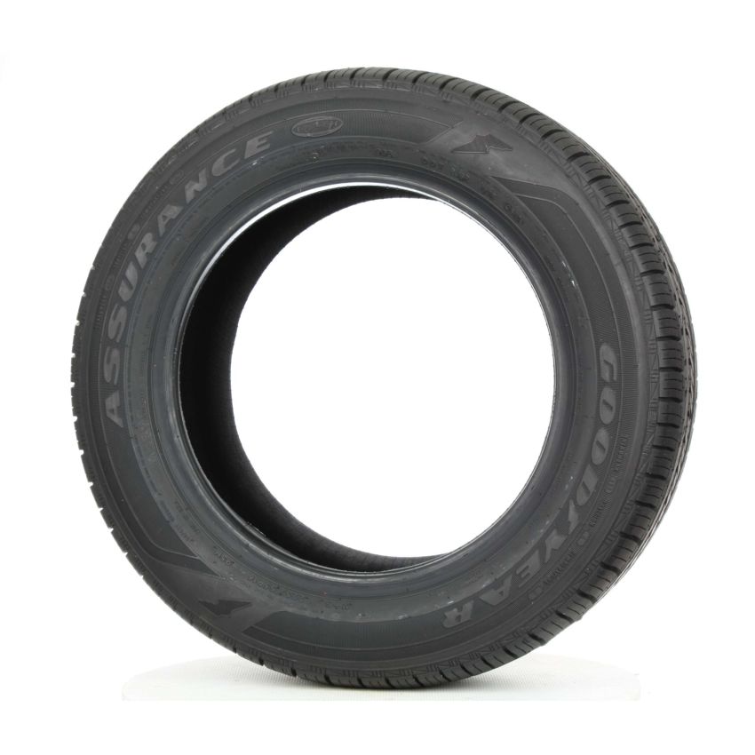 Goodyear  738236571 P205/70R15 Assurance Fuel Max