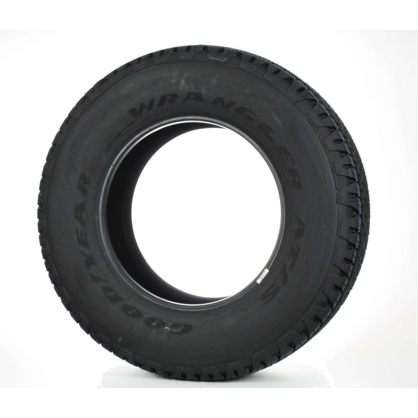 Goodyear  411218176 LT30X9.50R15 C Wrangler At/S