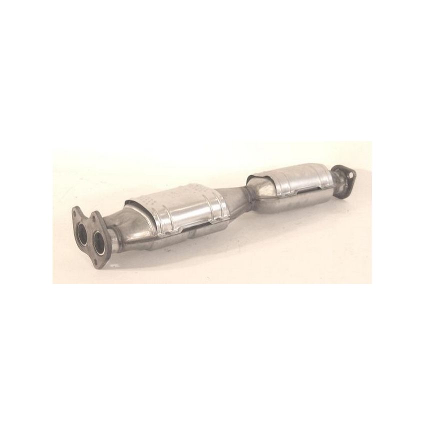 Davico Mfg 14686 Direct Fit Catalytic Converter