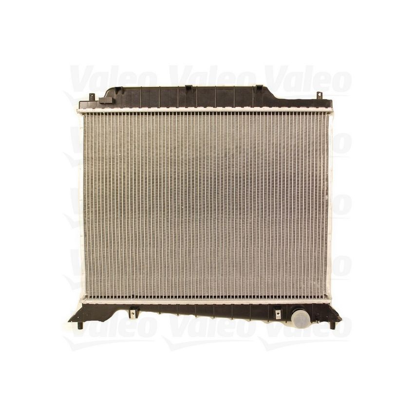 Valeo 376131 2003-2004 Ford Expedition Radiator