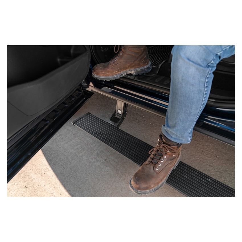 AMP Research 76253-01A 23-24 Chevrolet Colorado / GMC Canyon Crew Cab PowerStep Plug N Play - Black