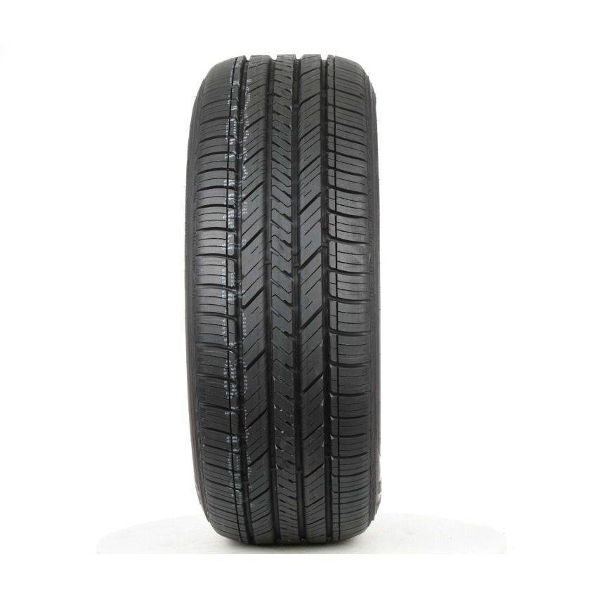 Goodyear  738236571 P205/70R15 Assurance Fuel Max