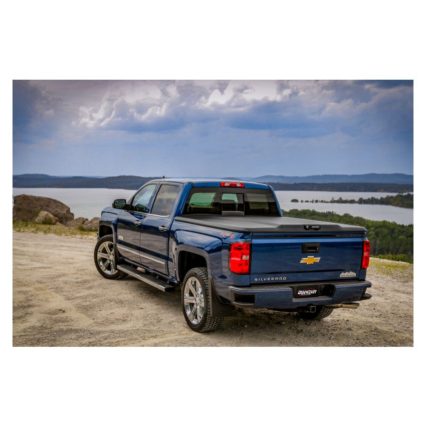 Undercover UC1188 19-20 Chevy Silverardo 1500 6.5ft Elite Bed Cover - Black Textured