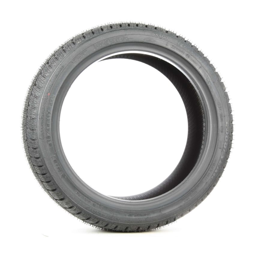 Goodyear  784701297 205/55R16 Ultra Grip Performance