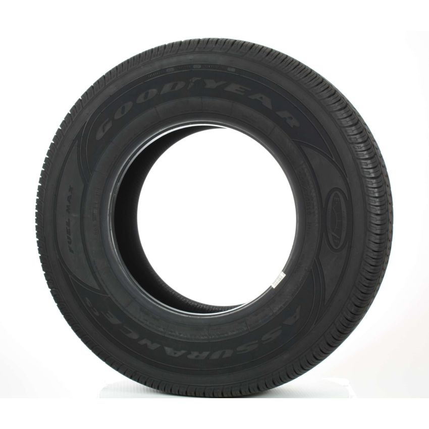 Goodyear  755228383 245/65R17 Assurance CS Fuel Max