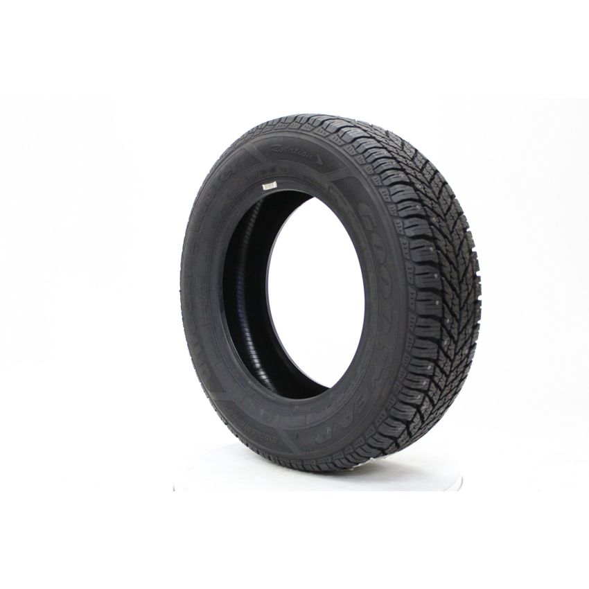 Goodyear  766715358 225/60r16 Ultra Grip Winter