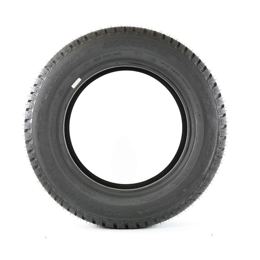 Goodyear  147423070 225/55R16 Eagle Ultra Grip GW-2