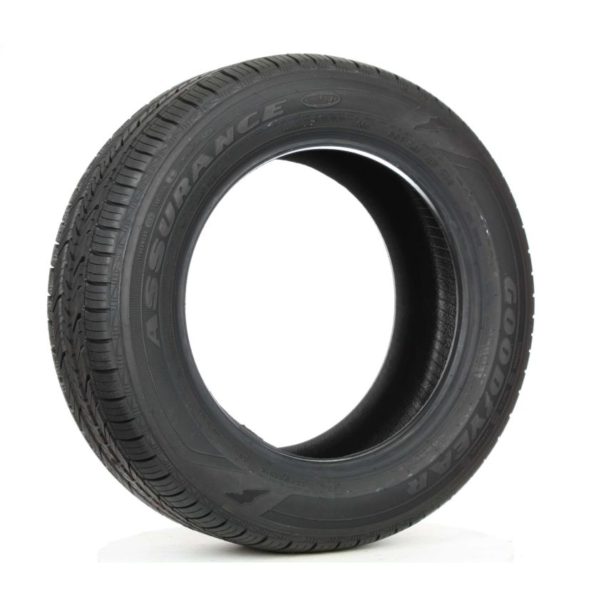 Goodyear  738236571 P205/70R15 Assurance Fuel Max