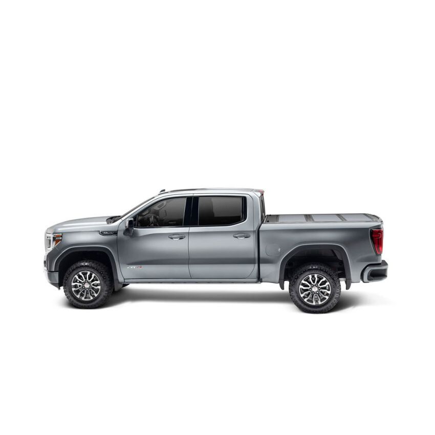 Undercover AR12022L-G1W 19-24 Chevy/GMC Silverado/Sierra 69.6in Fusion Bed Cover - Abalone White