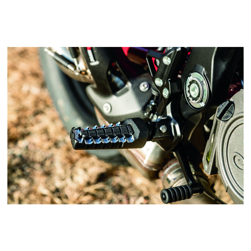 Kuryakyn 3289 Splined Adaptor Black