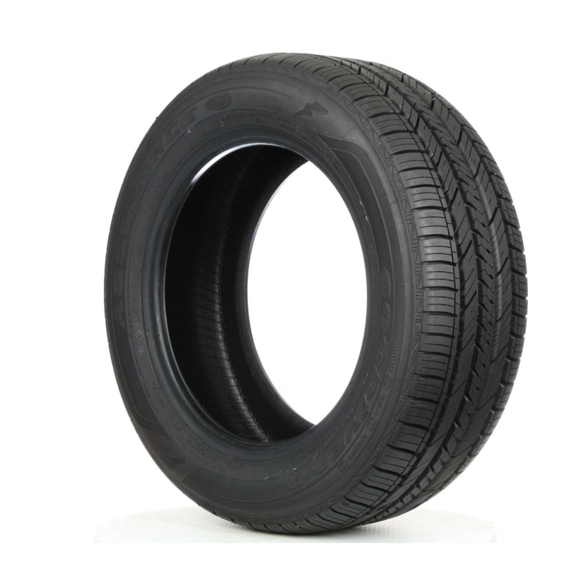 Goodyear  738236571 P205/70R15 Assurance Fuel Max