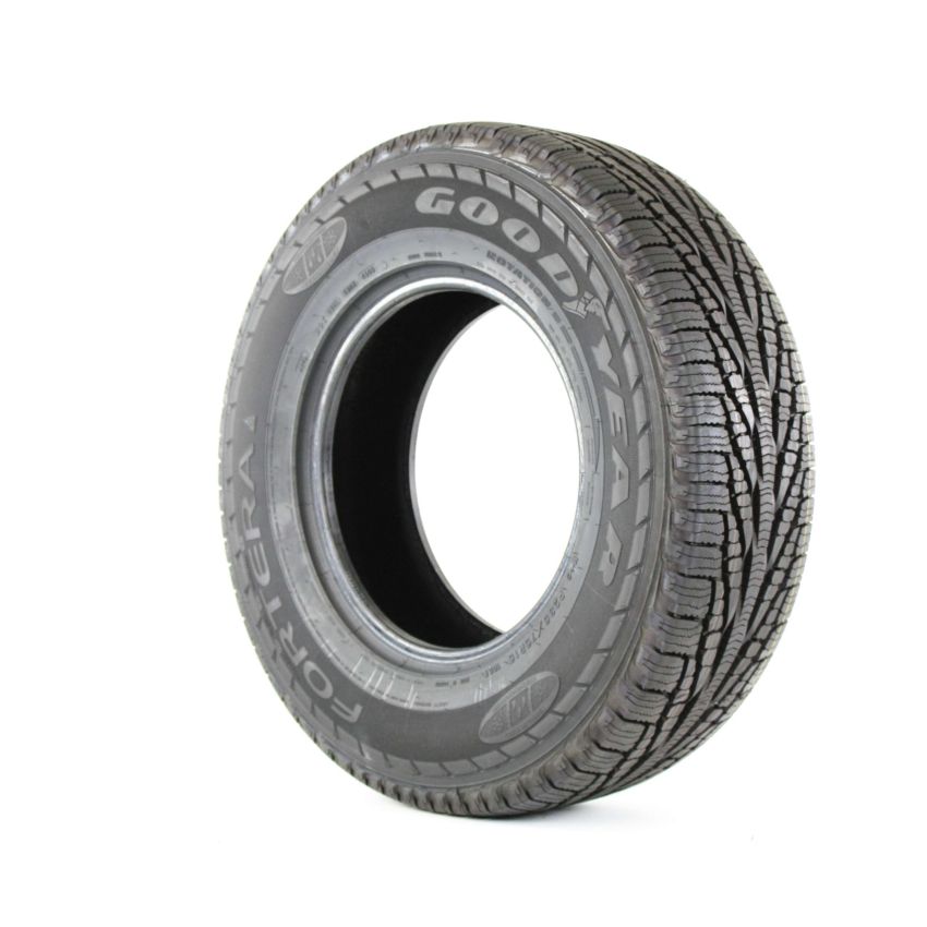 Goodyear  269648214 P275/55R20 Fortera Tripletred