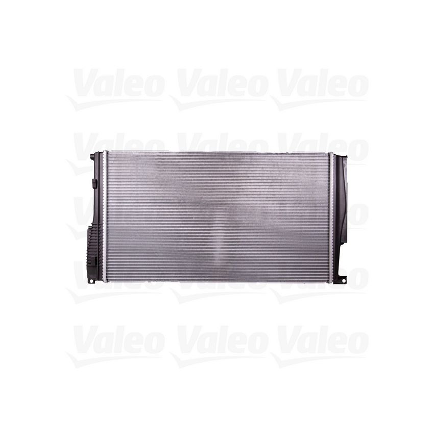 Valeo 735493 2012-2015 BMW 335i Radiator (VSOE13581)