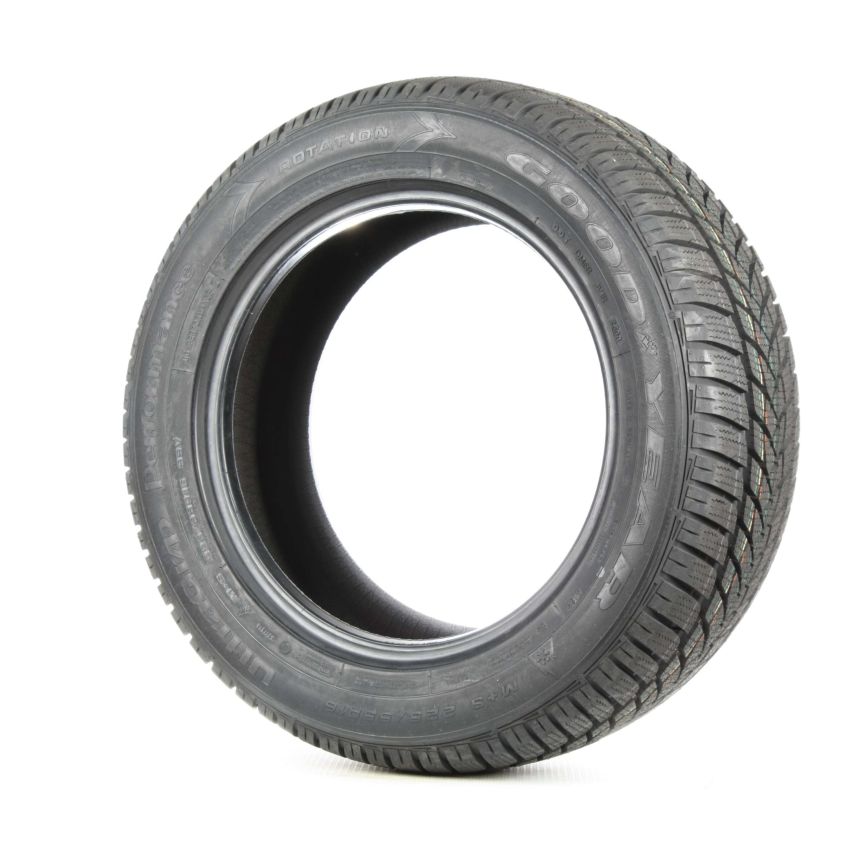 Goodyear  117812649 205/50R17 Ultra Grip Performance 2