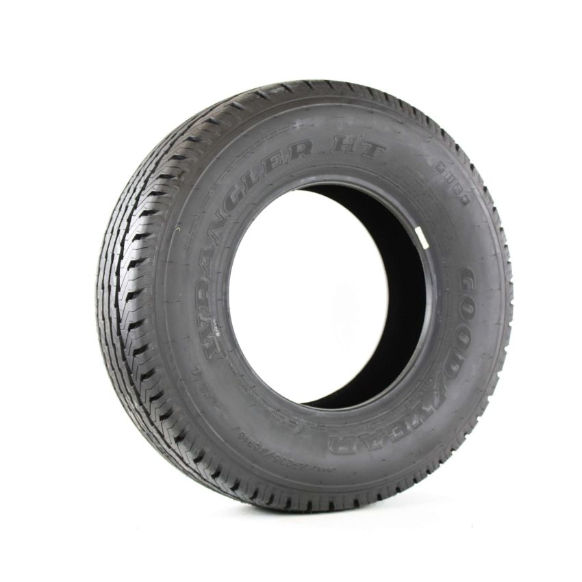 Goodyear  744154900 LT215/75R15 D Wrangler HT