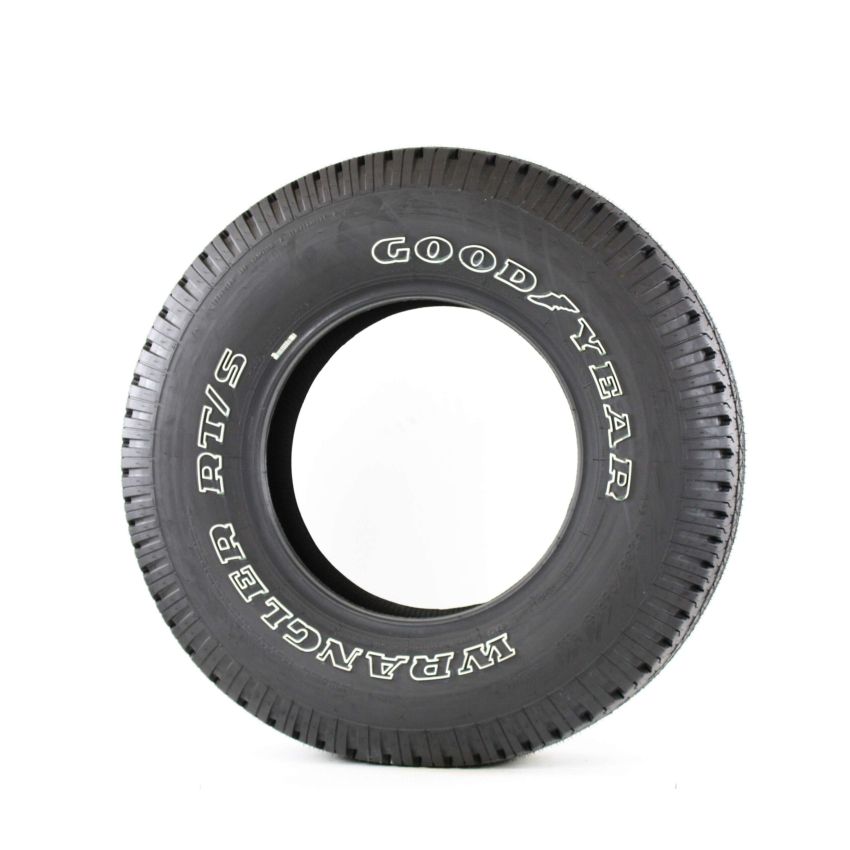 Goodyear  137924568 P265/75R15 Wrangler RT/S(P)