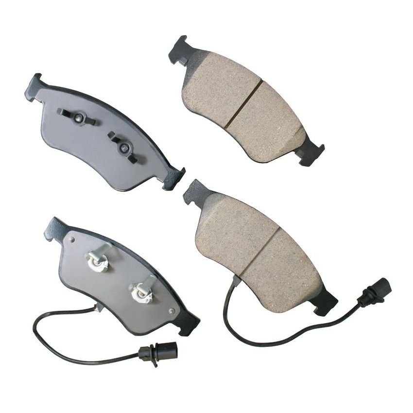 Akebono EUR1024 Akebono EURO Ultra Premium Ceramic Disc Brake Pad Kit