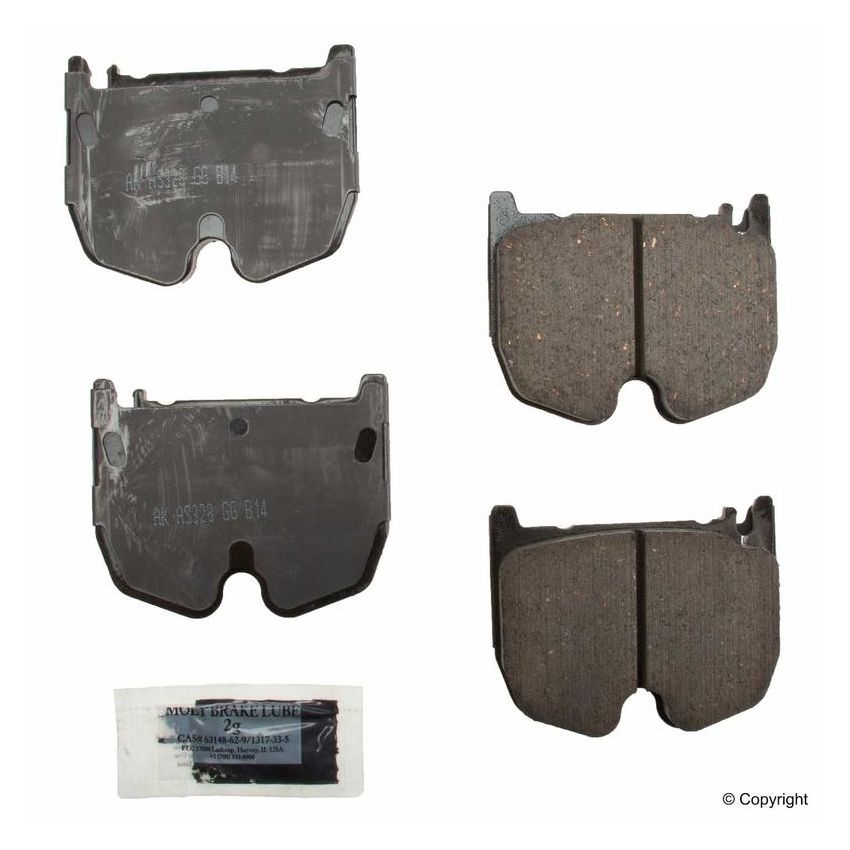 Akebono EUR983 Akebono EURO Ultra Premium Ceramic Disc Brake Pad Kit