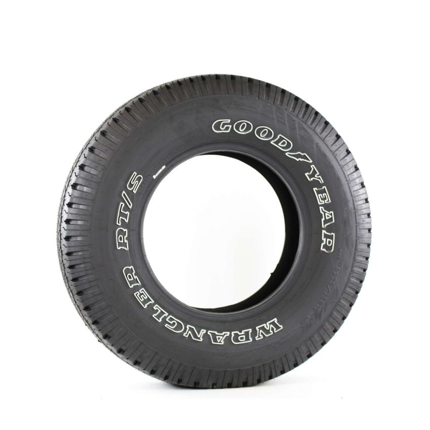 Goodyear  137924568 P265/75R15 Wrangler RT/S(P)