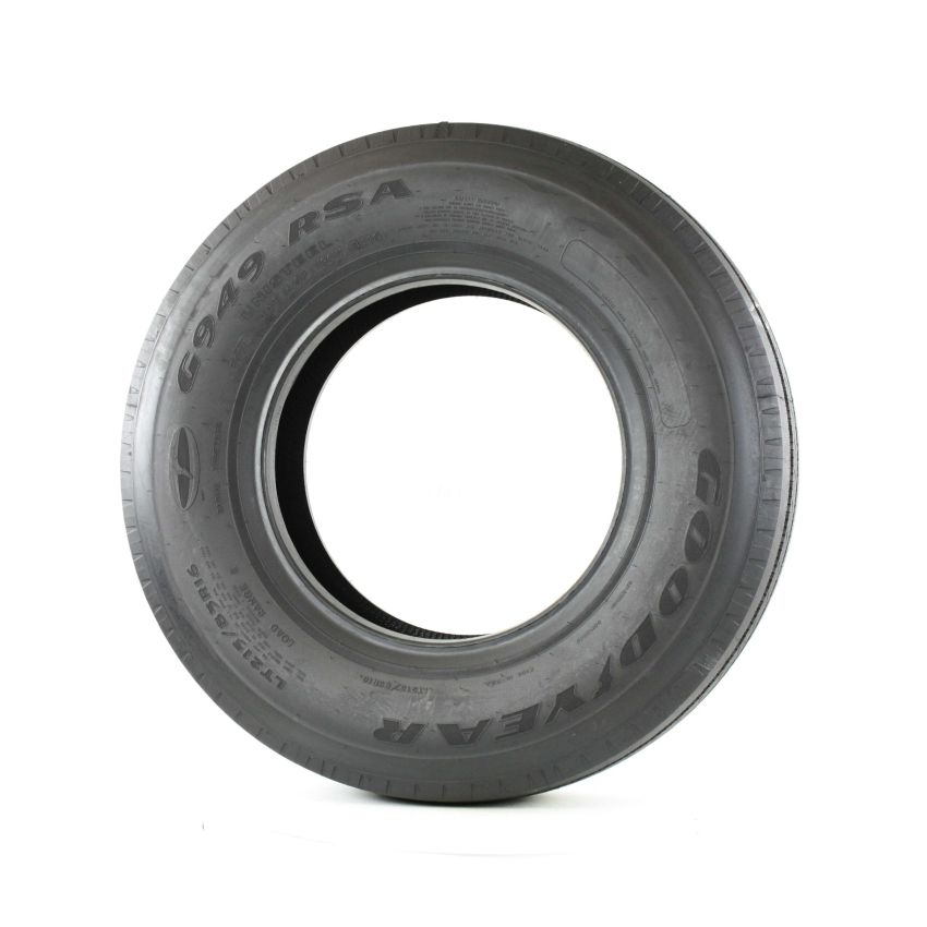 Goodyear  139081303 LT215/85R16 E TL G949 Rsa Armor Max