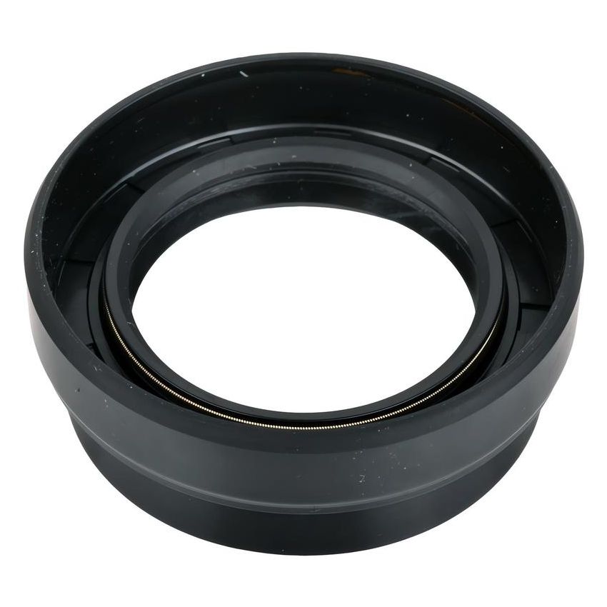 SKF 20448 SKF Right Seal 20448 For Toyota Camry Corolla Isuzu Trooper