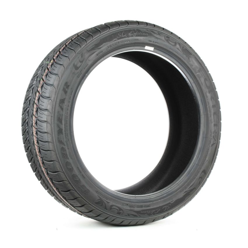 Goodyear  151620163 265/40R22 XL Fortera SL