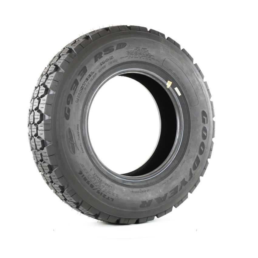Goodyear  139081304 LT215/85R16 E TL G933 RSD Armor Max