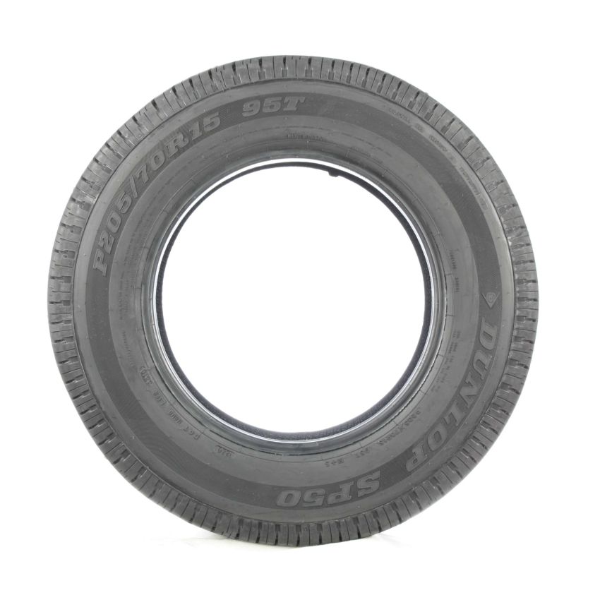 Dunlop 263002370 P205/70r15 Sp50