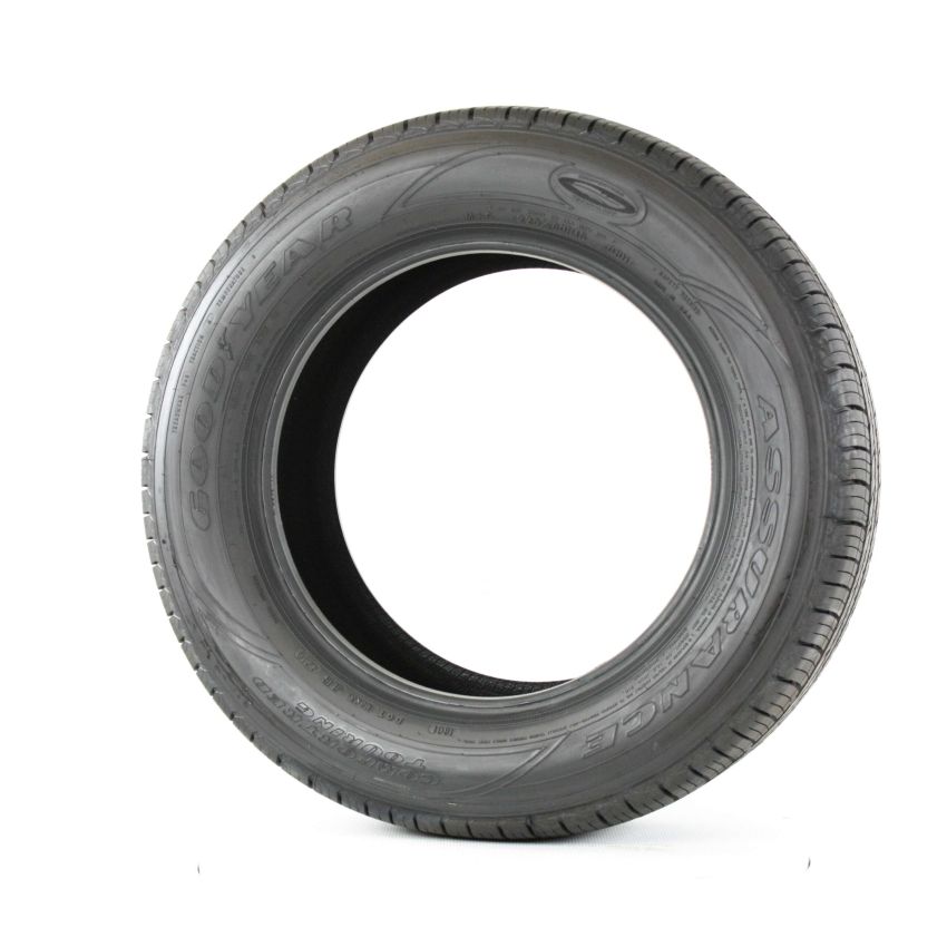 Goodyear  413403329 205/65R15 Assurance Comfortred Touring