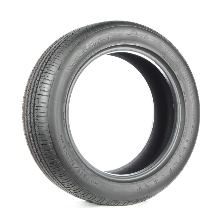 Goodyear  474217372 205/45R17 Eagle RS-A Emt