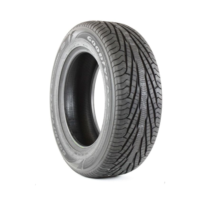 Goodyear  399073508 P195/60R15 Assurance Tripletred