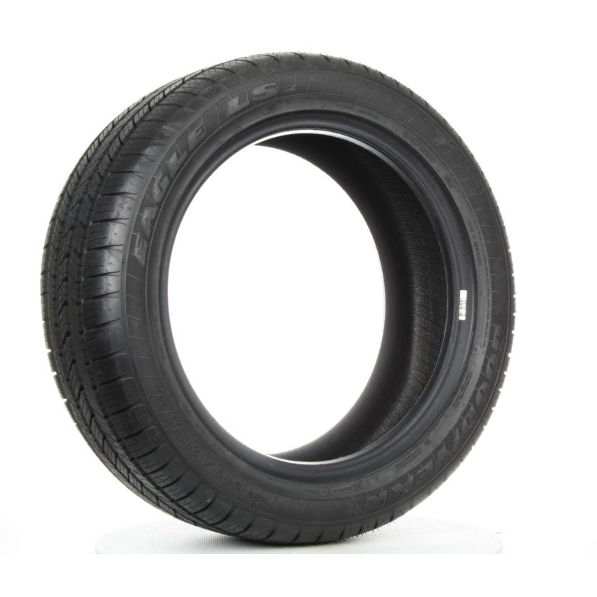 Goodyear  706569163 P225/55R18 Eagle LS-2