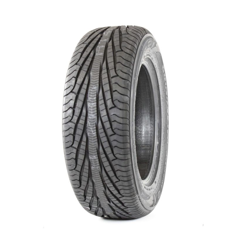 Goodyear  399073508 P195/60R15 Assurance Tripletred