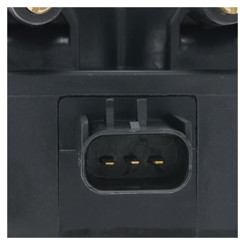 HITACHI IGC0147 IGNITION COIL - NEW