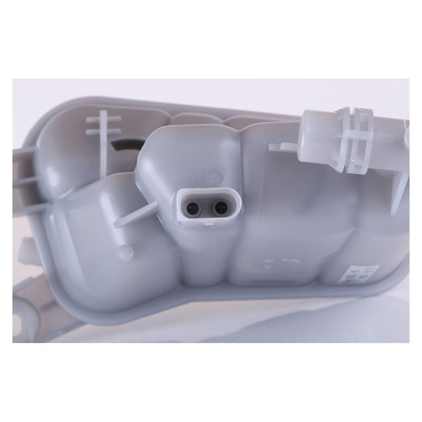 NISSENS 996128 Engine Coolant Reservoir