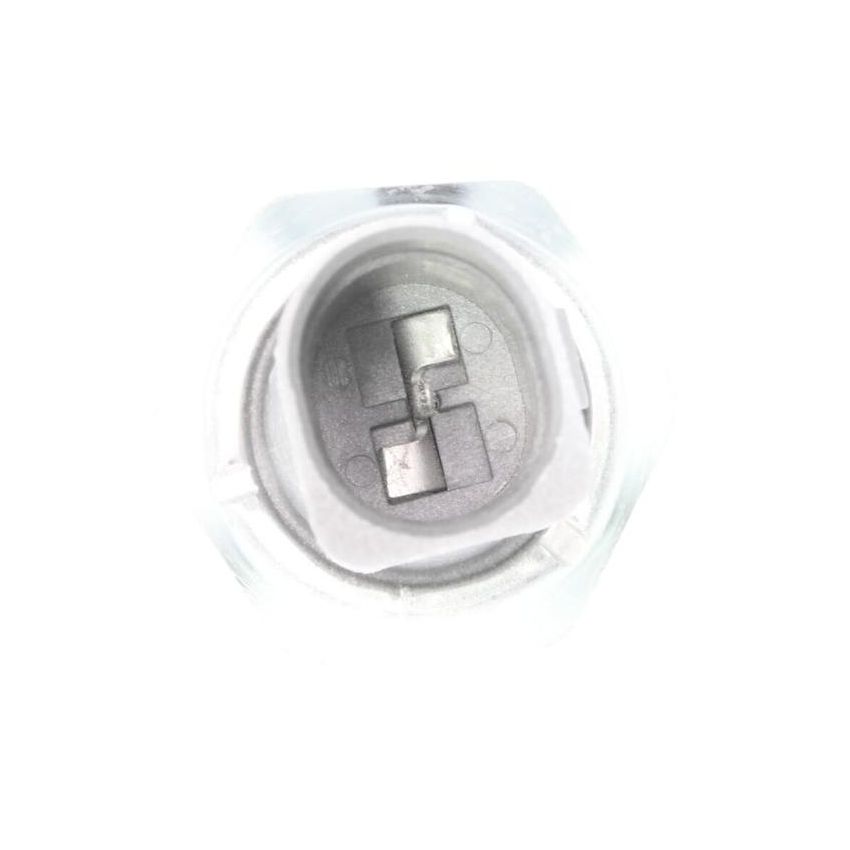 VEMO V15-99-2018 Oil Pressure Switch