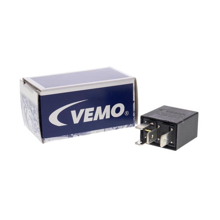 VEMO V30-71-0032 Relay, fuel pump