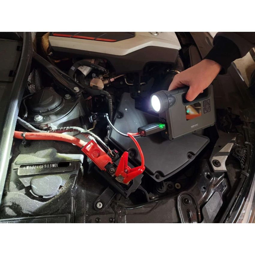 FORTLUFT JS002 Portable Power Station Jump Starter & Air Compressor: 1000 Peak/400 Instant Amps- 150 PSI Digital Air Compressor - USB Port - LED Flashlight - Battery Clamps