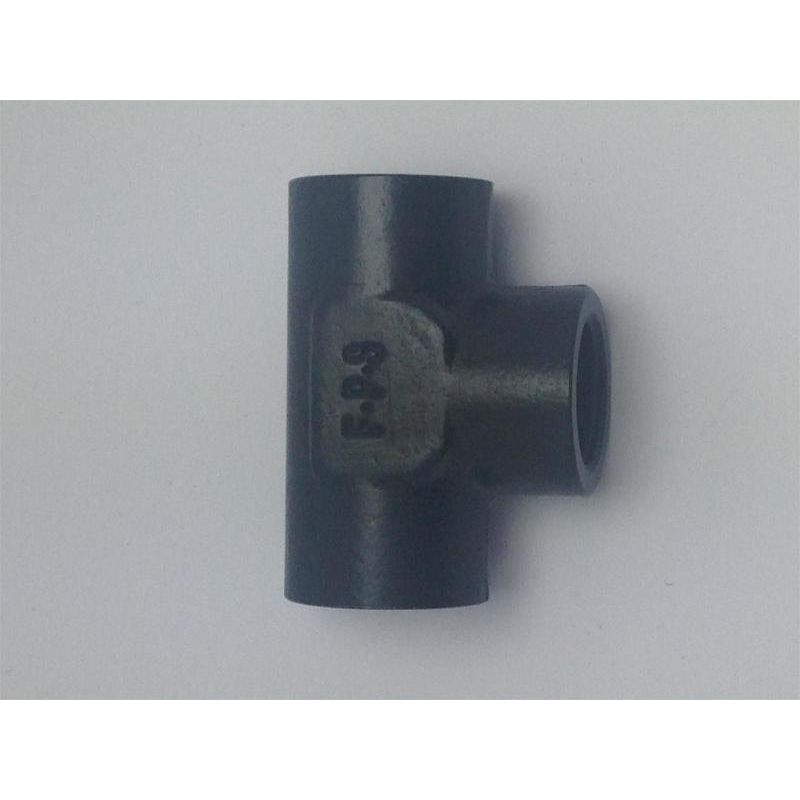 Fragola 1/8 Female Pipe Tee - Black