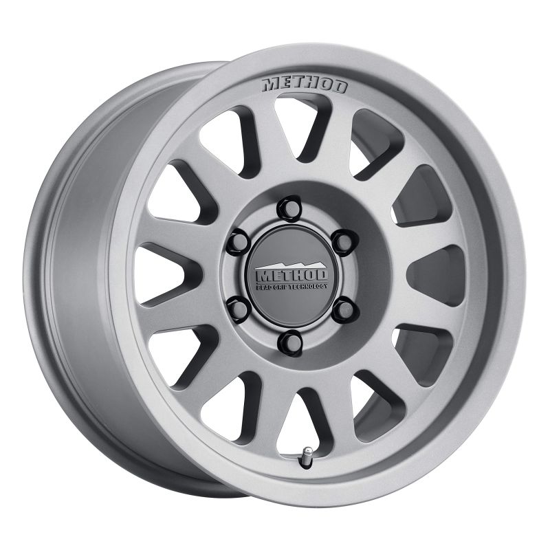 Method Race Wheels MR70468060800 16X8 6X5.50 (+0) CWH 704T Bead Grip (HB 106.25)