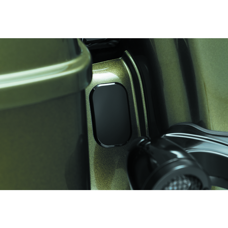 Kuryakyn 3109 Antenna Hole Filler Black