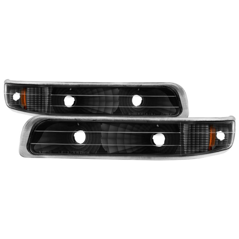 SPYDER 5064271 Xtune Chevy Silverado 99-02 Amber Reflector Bumper Lights Black CBL-JH-CS99-AM-BK