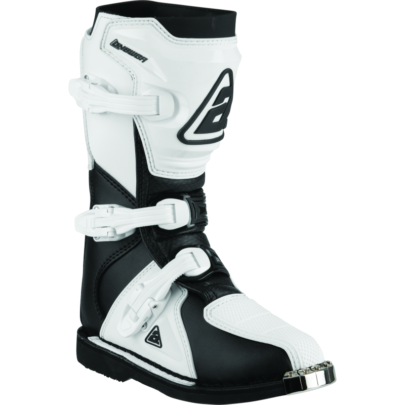 Answer 446648 AR1 Boots