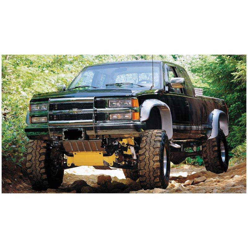 Bushwacker 88-99 Chevy C1500 Cutout Style Flares 2pc - Black