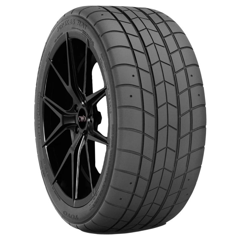 Toyo 235/40zr17  Toy Proxes Ra-1