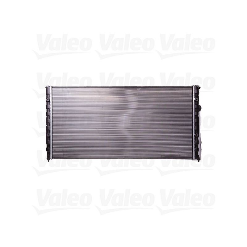 Valeo 731006 1995-1997 Volkswagen Passat Radiator (VSOE2097)
